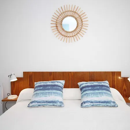Apartamento T2 Renove Avec Parking, Climatisation A Balaruc-Les-Bains - Fr-1-553-198